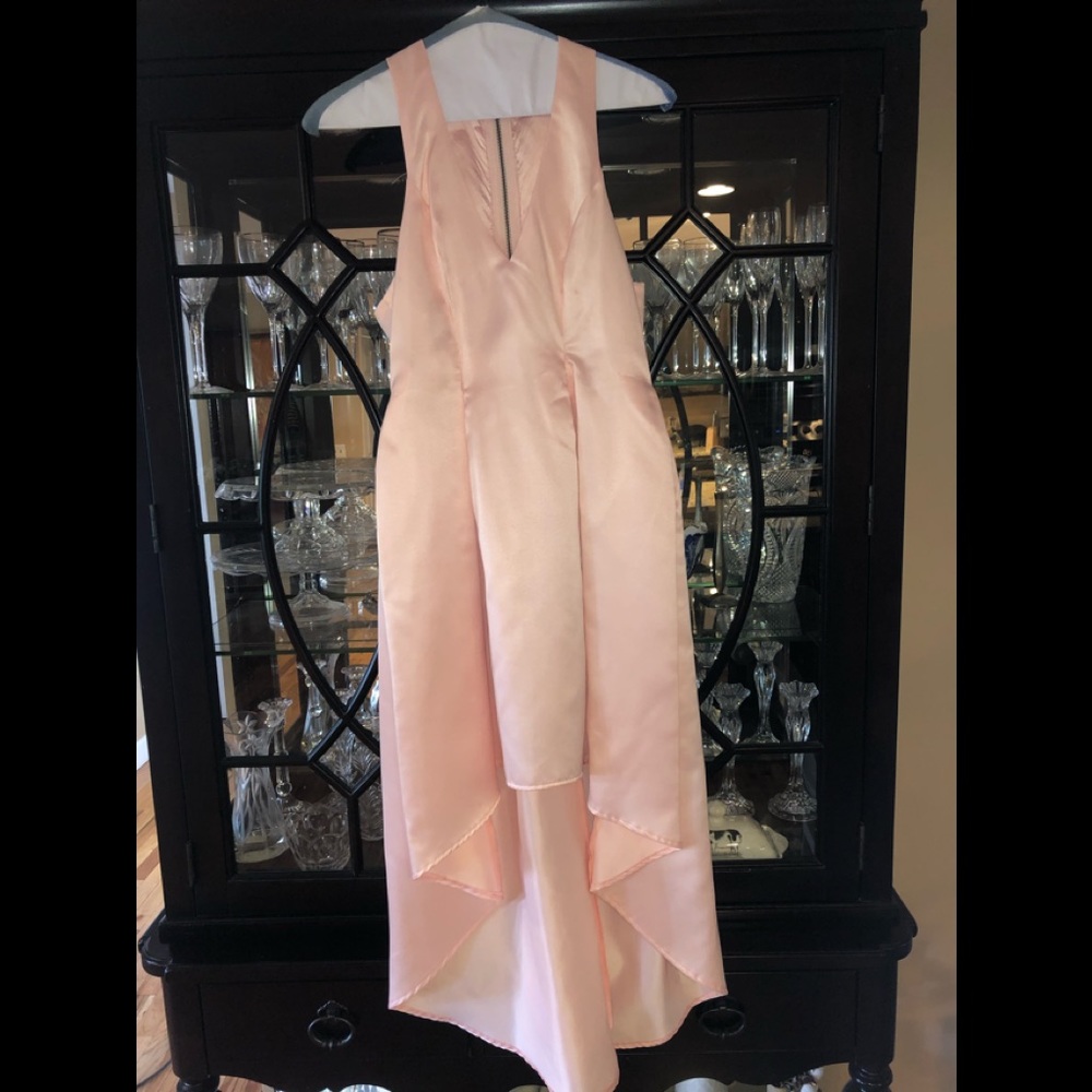 High-Low Dress 👗 - Picture 5 of 8